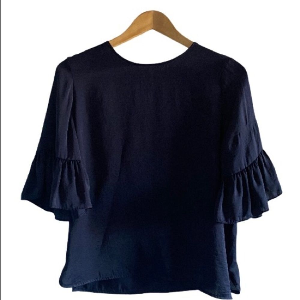 Violet + Claire Anthropologie Women's Navy Blue Ruffle Short Sleeve Blouse US S